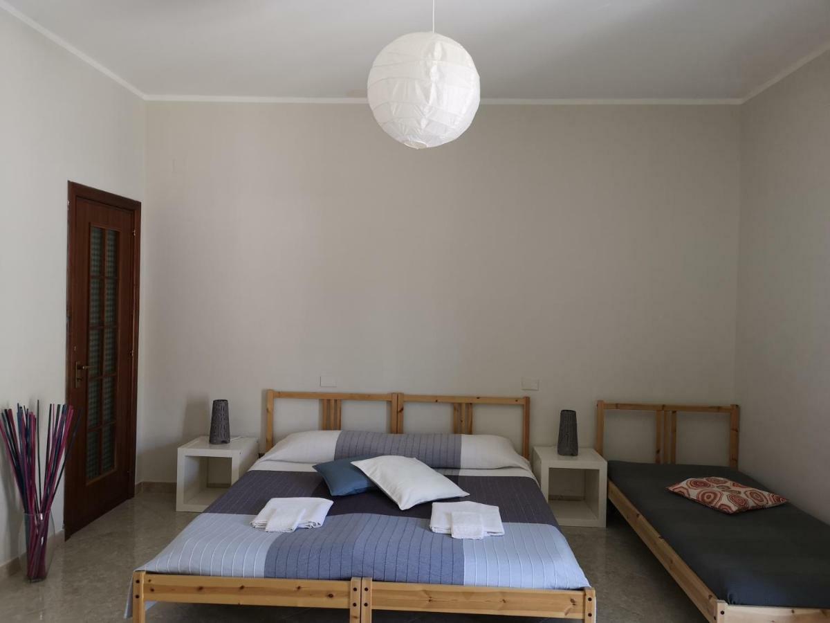 "Dint E Viche E Napule" Guest House Naples Exterior photo