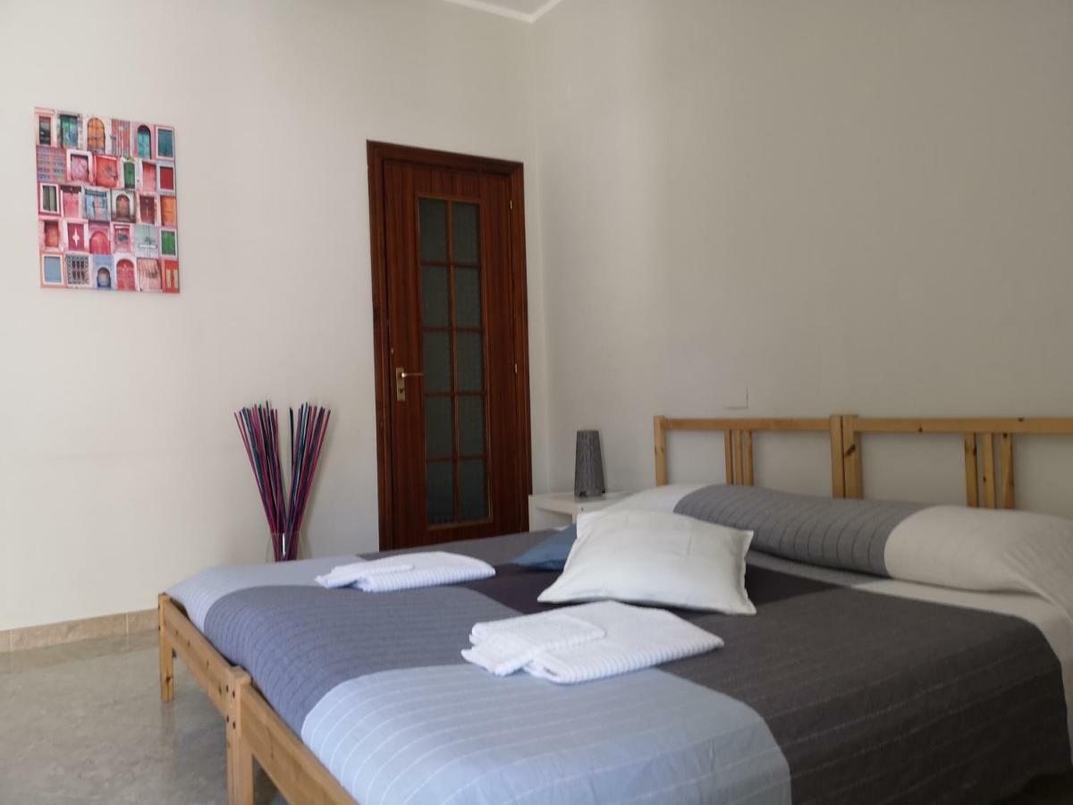 "Dint E Viche E Napule" Guest House Naples Exterior photo